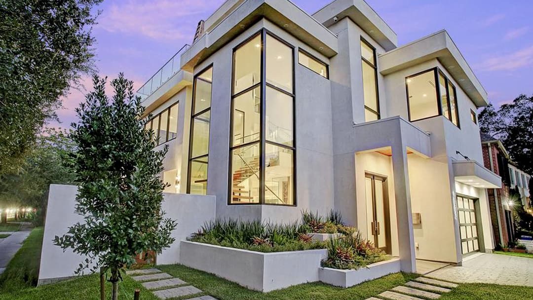 Luxury Homes — Houston, TX - Photo 1