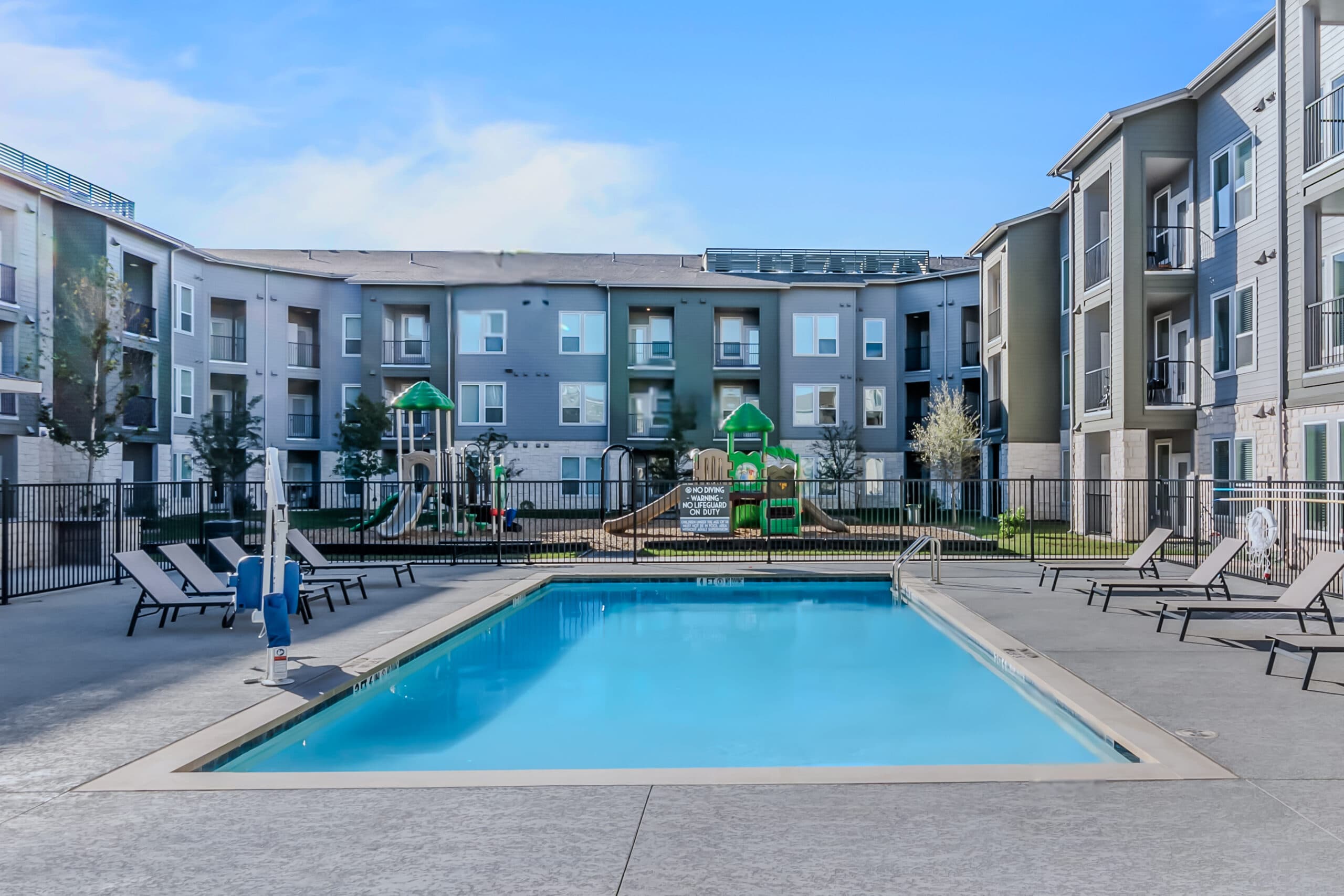 The Sunstone Apartments — San Antonio, TX - Photo 2